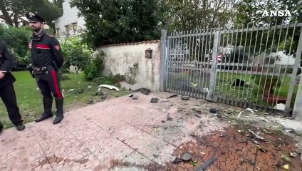 Esplode sotto casa l'auto di Ranucci, le forze dell'ordine sul posto