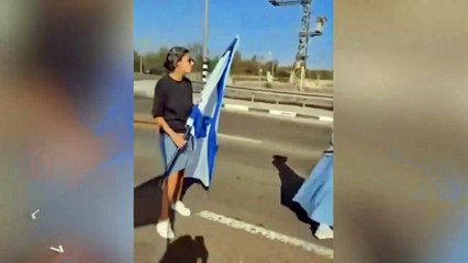 İsrailliler, Gazze'ye giden yardım tırlarını engellemeye çalıştı