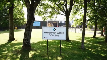 Young offenders learn to play chess at Hydebank