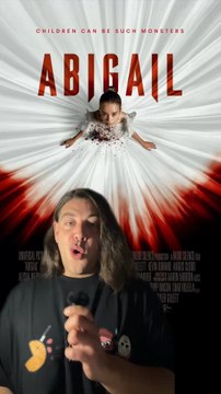 RDV tous les jours jusqu’à Halloween pour découvrir un film ou une série qui te fera frissonner !! Aujourd’hui dans Projection Maudite on regarde « Abigail » ce film d’horreur sanglant dispo sur Netflix