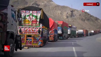 Afganistan-Pakistan sınırı kapandı, tırlar sınırda kaldı