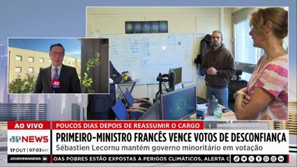 Primeiro-ministro francês vence duas moções de desconfiança no Parlamento