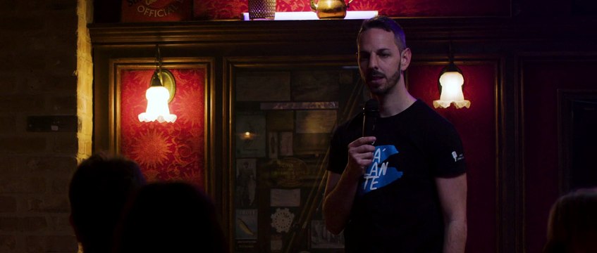 Tráiler de Sujétame el cubata , la película de J. J. Vaquero con Dani Rovira, Patricia Conde, Juan Dávila, Goyo Jiménez y muchos más cómicos nacionales.