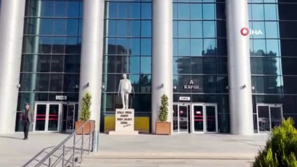 Market’de Küçük Çocuğu Tekmeledi!