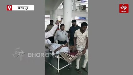 छतरपुर में मंत्री के काफिले ने उड़ाया गरीब का ई रिक्शा, बुजुर्ग के दोनों पैर टूटे, 6 अन्य घायल