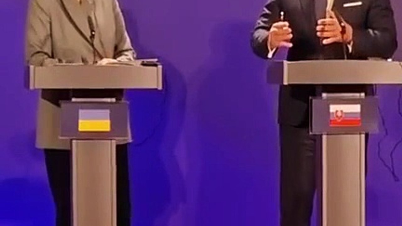 ZÁZNAM: Vláda SR podpísala s ukrajinským kabinetom viacero medzivládnych dohôd