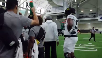 Deion Sanders goes off on Julian 'Juju' Lewis during Colorado practice