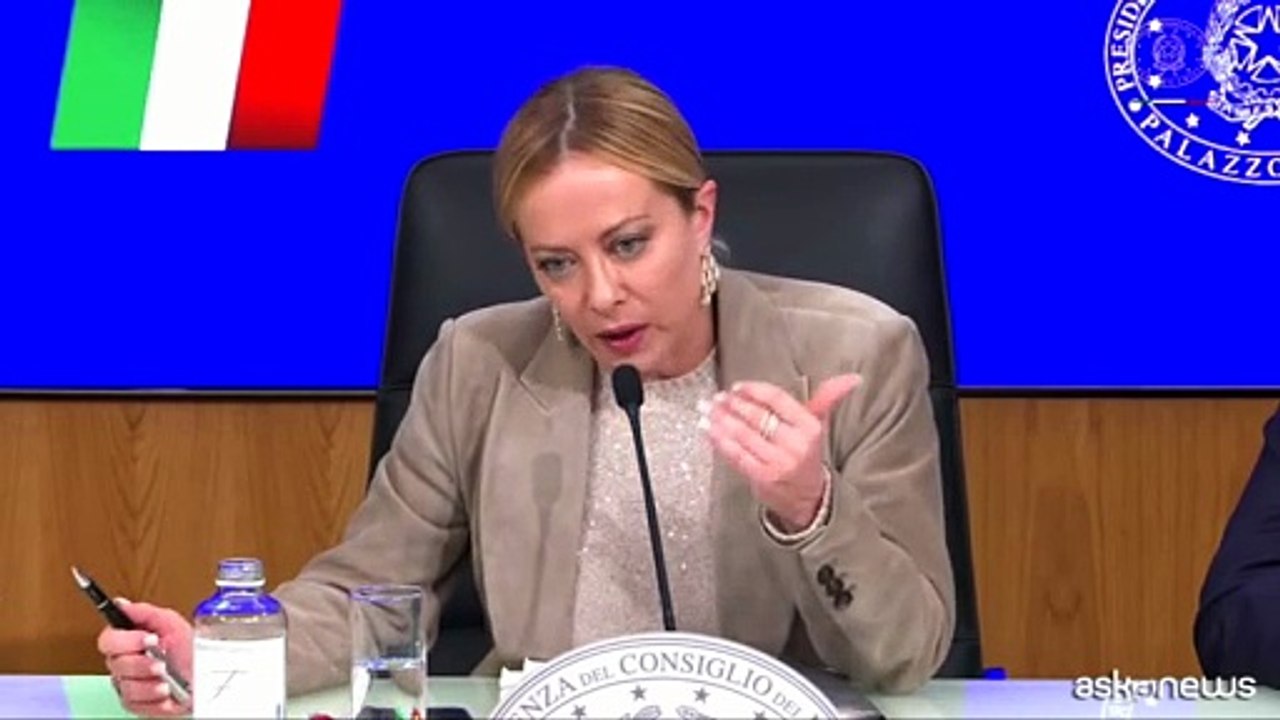 Manovra, Meloni: c'è problema salari, ma con noi tornati a crescere