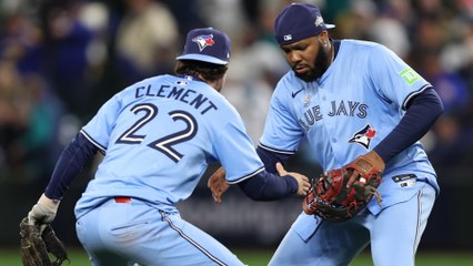 Blue Jays Score Big to Tie Series with Mariners in Game 4 ⚾