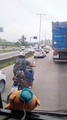 Engavetamento com 10 veículos trava BR-101 na Grande Florianópolis