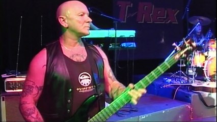Solid Gold Easy Action (T-Rex cover) - Mickey Finn's T-Rex (live)