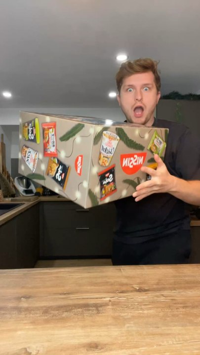 Calendrier de l’avent Ramen Nissin 🍜😍Un calendrier super original où, chaque jour avant Noël, tu peux déguster tes ramen préférés et en découvrir de nouveaux que tu n’aurais peut-être jamais goûtés avant 2025 😝🎉Tu en as pensé quoi ? 👀✨