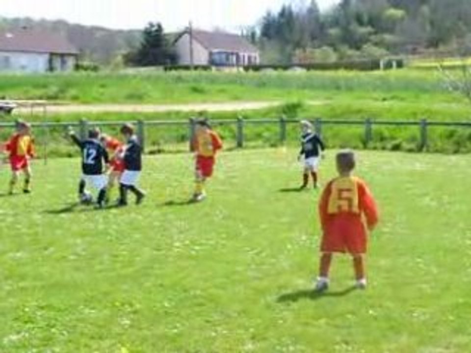 LE PETIT DEVIENDRA UN GRAND