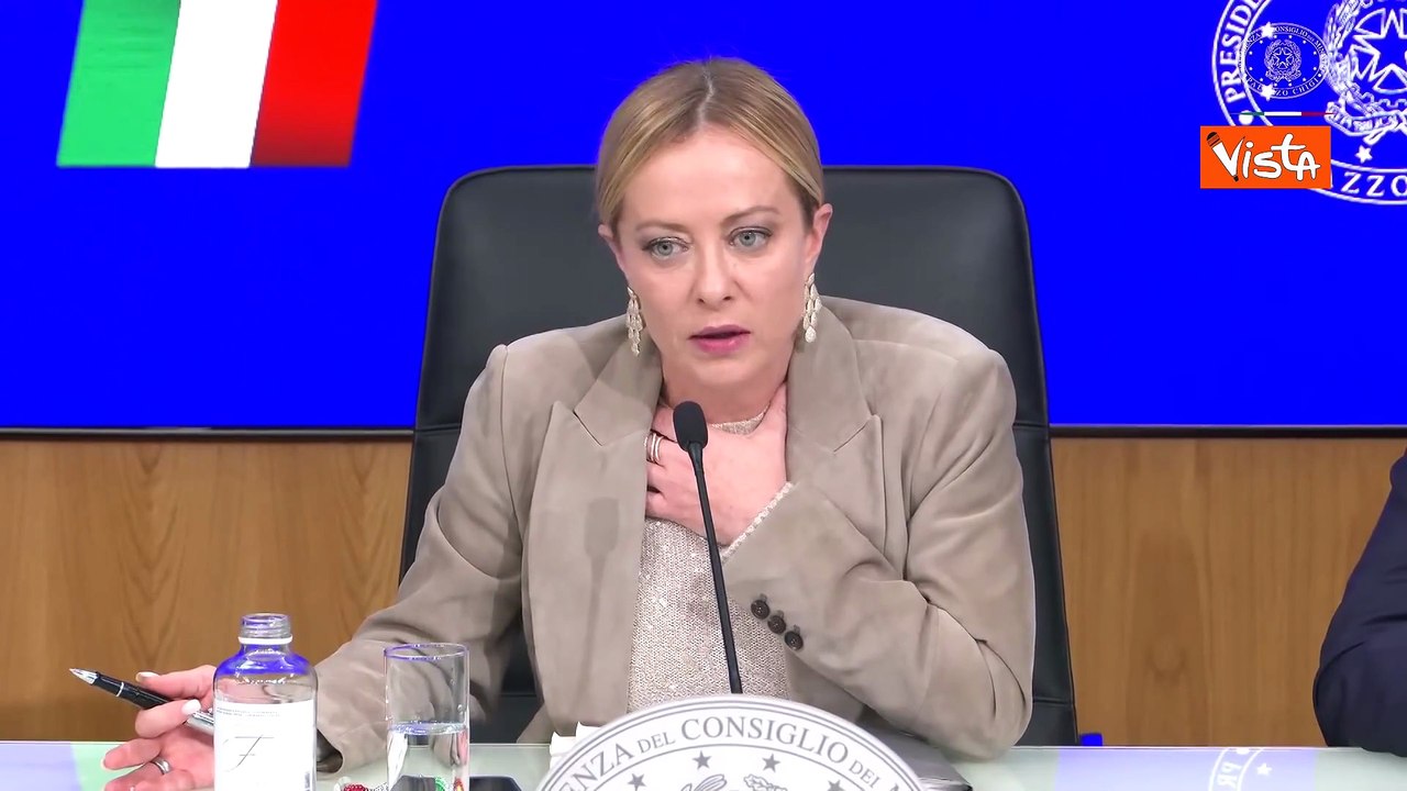 Meloni: Sappiamo che c'è problema dei salari da tempo, nostra strategia sta dando frutti