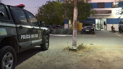 Homem de 57 Anos Detido por Tráfico de Drogas em Carvaro: Polícia Apreende 50g de Cocaína e 90g de Maconha