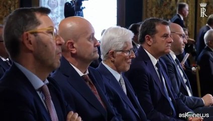 Lavoro, Mattarella: la questione salariale non può essere elusa
