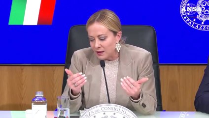 Meloni illustra la Manovra: al centro famiglia, fisco, imprese e sanita'