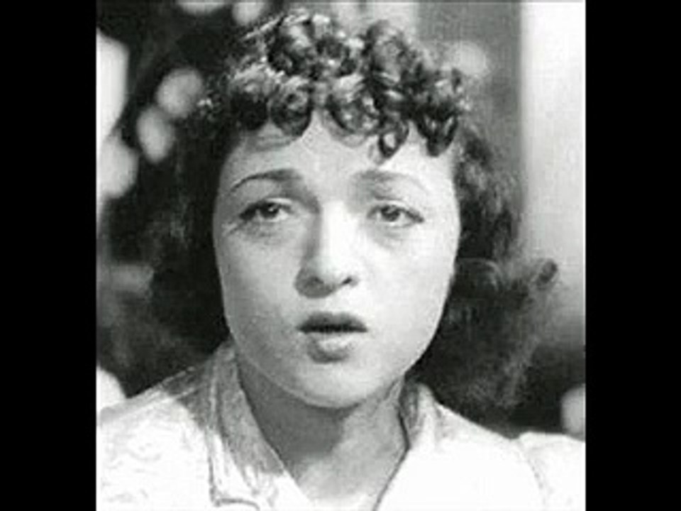 نجاه علي كانت امالي واحلامي الحان موسيقار الازمان فريد الاطرش بواسطه سوزان مصطفي