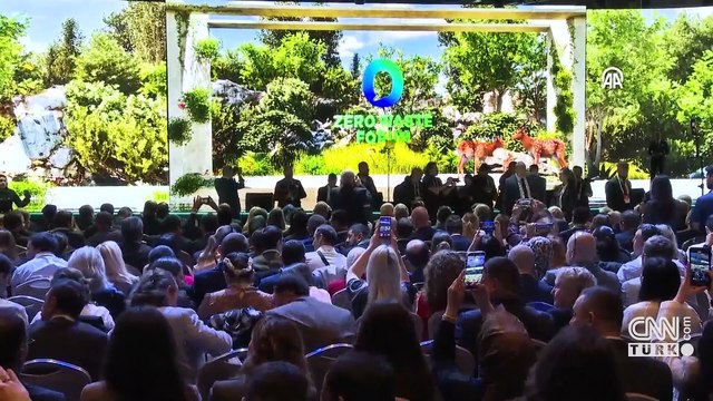 Emine Erdoğan, Uluslararası Sıfır Atık Forumu'nda konuştu: Sıfır atık, umut ürettiğimiz yepyeni bir dönemin adıdır