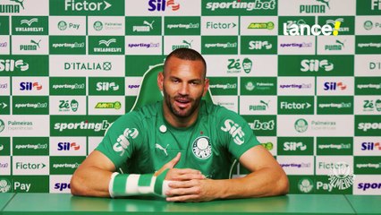 Weverton fala sobre lesão na mão, que o deixará de fora do clássico com o Flamengo