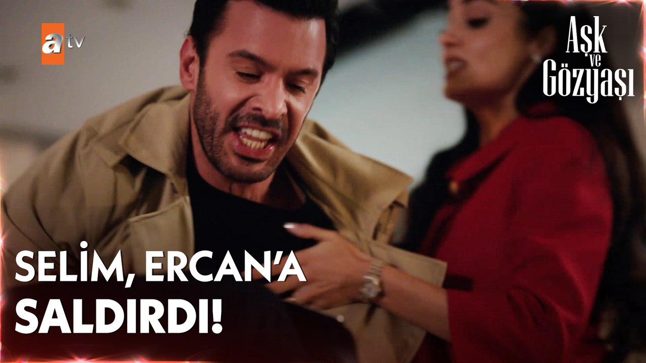 Selim, Ercan ile Meyra'yı öpüşürken görünce... - Aşk ve Gözyaşı 5. Bölüm