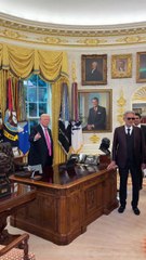 Andrea Bocelli sorprende con visita a Trump en la Casa Blanca antes de reunión con Zelensky