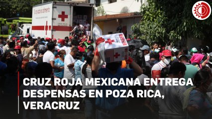 Cruz Roja Mexicana entrega despensas en Poza Rica, Veracruz