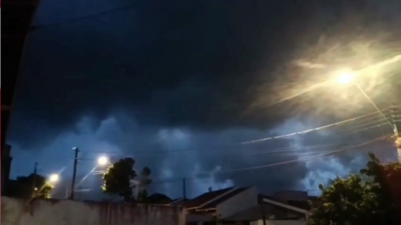 Temporal causa estragos e falta de luz em Apucarana e região