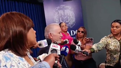 Senadores respaldan a Omar Fernández y reclaman ajuste del salario exento