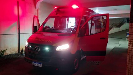 Morador de rua é socorrido após ser brutalmente espancado no Centro