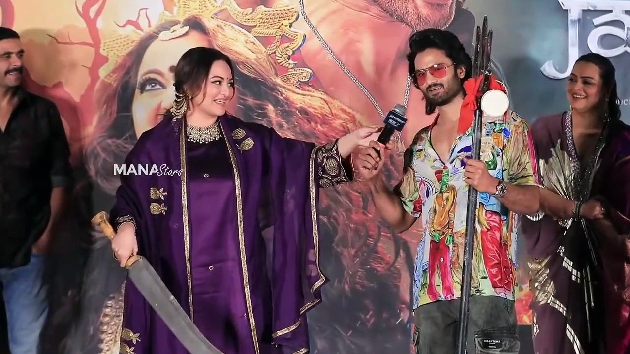 Sudheer Babu & Sonakshi Sinha Visuals @ Jatadhara Movie Trailer Launch Event