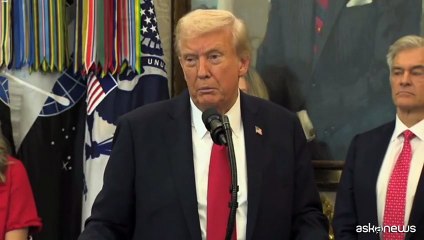 Trump grazia George Santos: niente carcere per l'ex deputato truffatore