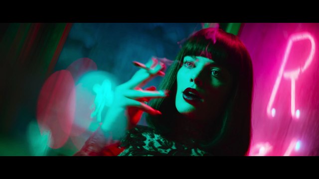 Terminal Film Extrait - Elle obtient toujours ce qu’elle veut