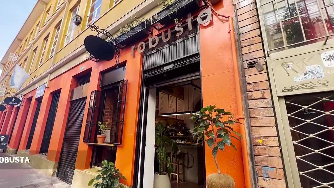 How to Spend a Layover in Bogotá Colombia 🇨🇴
