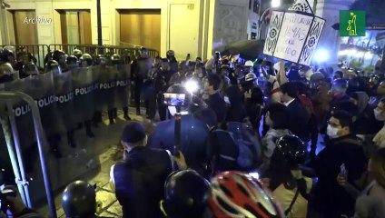 Gobierno peruano suspende a jefe policial de Lima tras violentas protestas