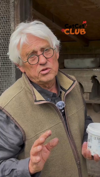 Comment constituer une alimentation équilibrée pour ses poules ? Michel Audureau, expert et passionné des poules nous répond ! 🐔