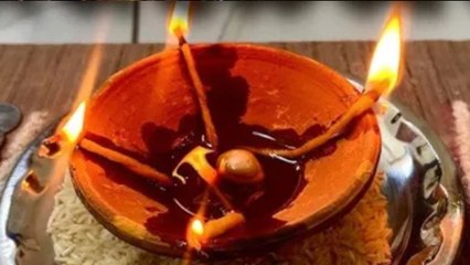 Narak chaturdashi 2025: नरक चतुर्दशी पर कितने दीये जलाना चाहिए, कहां कहां जलाएं, घी या सरसों तेल ?