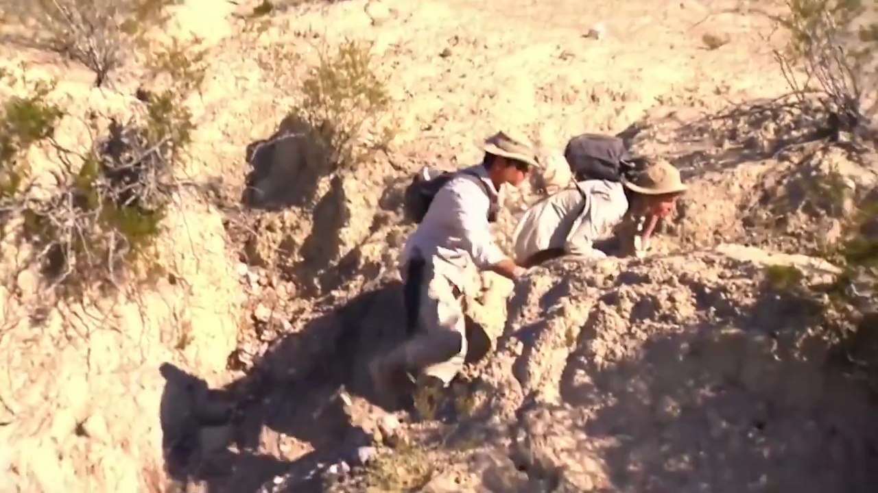 A Journey Into Mexico's Most Ruthless Wilderness! Man, Woman, Wild S1 E1