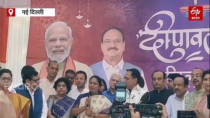 दिल्ली बीजेपी के दीपावली मिलन में बिहार के लिट्टी चोखा ने जमाया रंग