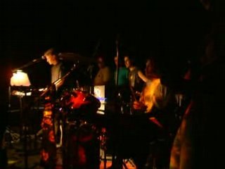 Concert 21 juin 2006 au pas'sage (extrait de easy lover)
