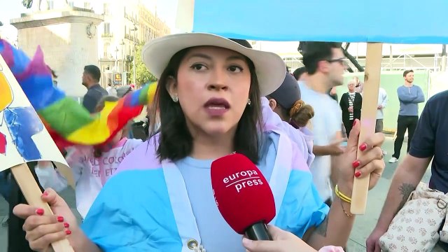 Miles de ciudades acogen las protestas más grandes contra la segunda Administración Trump