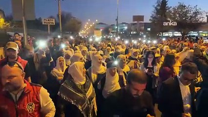 Diyarbakır’da "Öcalan’a özgürlük" yürüyüşüne biber gazlı müdahale