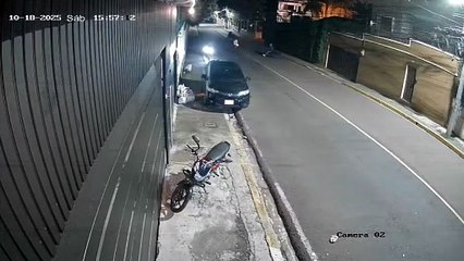 Captan extraño robo de motocicleta en calle de Tegucigalpa