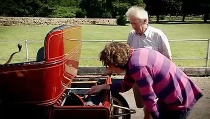 Top Gear S10E08 | Vauxhall VXR8 Review & Drive the First Modern Car + Lewis Hamilton Guest | Full Episode