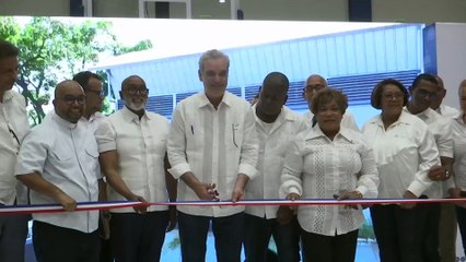 Presidente Abinader pone fin a más de 60 años de espera con la inauguración del Polideportivo Club Rafael Osvaldo Mercedes “CROM” en Villa Mella