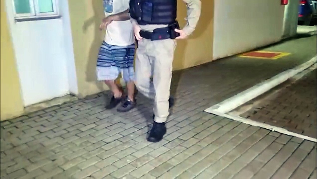 Motorista é preso por embriaguez após bater em dois veículos na Região Oeste de Cascavel