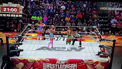 AEW WRESTLEDREAM 2025 Tailgate brawl highlights :Nightingale & Cameron vs Bayne & Ford!