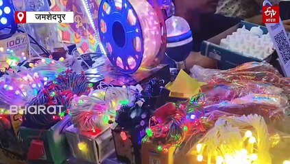 धनतेरस पर देर रात तक बाजारों में रौनक, जीएसटी कम होने से लोगों ने की दिल खोलकर खरीदारी