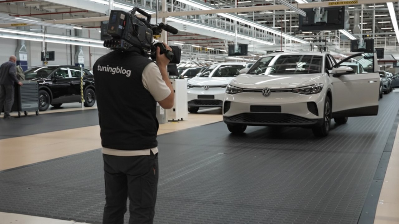 Hinter den Kulissen: Produktion E‑Antriebs‑Baukasten  (MEB)  bei  VW  im  Werk  Emden