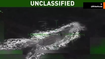 ארה״ב משמידה צוללת סמים במבצע בקריביים; טראמפ מפרסם סרטון של התקיפה